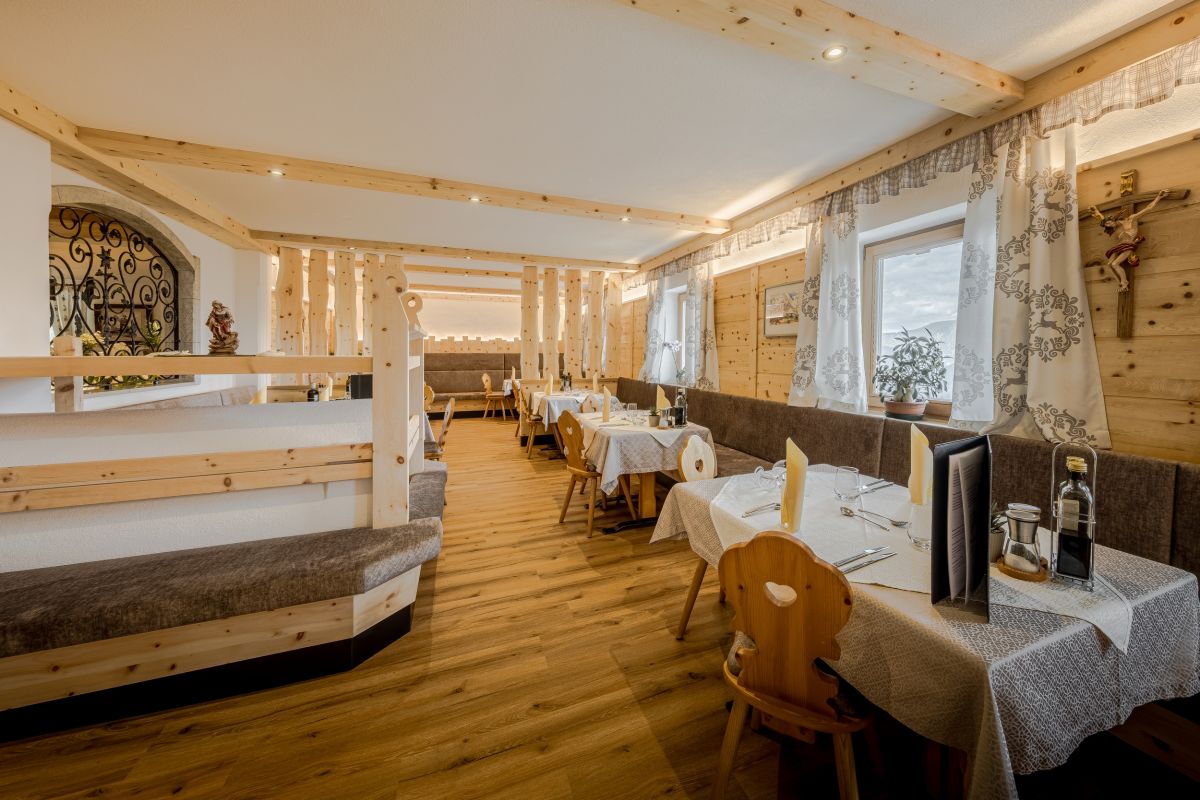 Image:Hotel Panorama Elisabeth, Dolomites